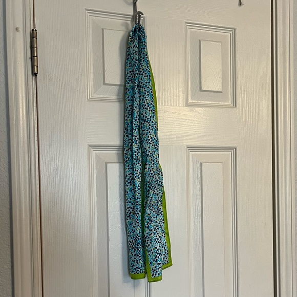 Thirty one scarf - Picture 3 of 3